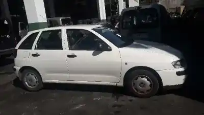 Veículo de Sucata seat ibiza (6k1) 1.9 sdi do ano 2000 alimentado agp
