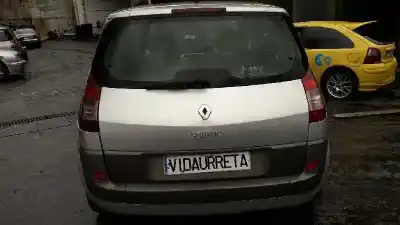 Scrapping Vehicle renault scenic ii 1.9 dci diesel 120 cv / 88 kw of the year 2005 powered f9q812
