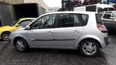 Scrapping Vehicle renault scenic ii 1.9 dci diesel 120 cv / 88 kw of the year 2005 powered f9q812