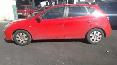 Veicolo di demolizione hyundai i30 (fd) 1.6 crdi dell'anno 2008 alimentato d4fb