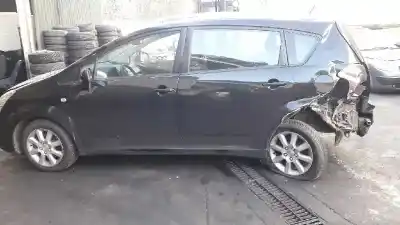 Scrapping Vehicle toyota corolla verso (r1) 2.2 d-4d sol of the year 2006 powered 2adftv