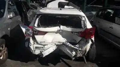 Здавання транспортного засобу TOYOTA AURIS Active року 2013 потужний 1ND