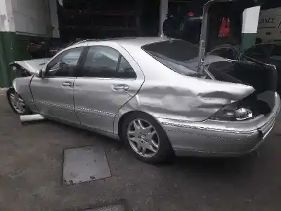 Здавання транспортного засобу mercedes-benz clase s (w220) berlina 500 (220.075) року 1999 потужний m113960
