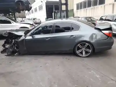 Veicolo di demolizione bmw serie 5 berlina (e60) 530d dell'anno 2004 alimentato d30 6d2