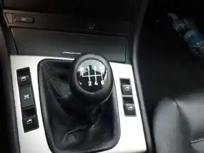 Sloopvoertuig bmw serie 3 touring (e46) 320d van het jaar 2004 aangedreven 204d4