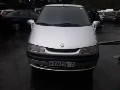 Veículo de Sucata RENAULT ESPACE /GRAND ESPACE (JE0) 2.2 dT RT Espace do ano 1996 alimentado G8T716