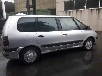 Veículo de Sucata renault espace /grand espace (je0) 2.2 dt rt espace do ano 1996 alimentado g8t716