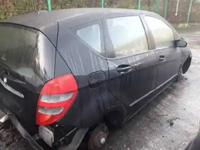 Scrapping Vehicle mercedes-benz clase a (w169) a 150 (169.331) of the year 2005 powered 266920