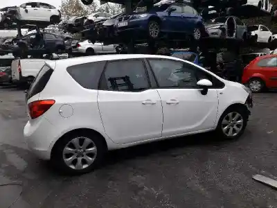 Vehicul casat opel meriva b cosmo al anului 2011 alimentat a17dts