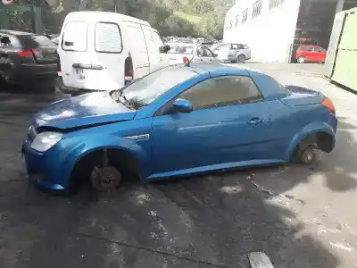 Veículo de Sucata opel tigra twin top cosmo do ano 2005 alimentado z13dt