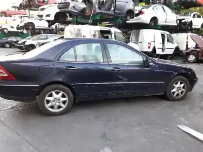 Утилизация автомобиля mercedes-benz clase c (w203) berlina 2.0 compresor cat года 2002 питание 111955