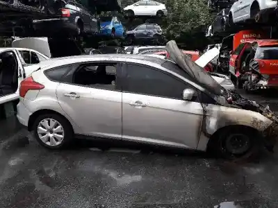 Veicolo di demolizione FORD FOCUS LIM. (CB8) Urban dell'anno 2011 alimentato T3DB