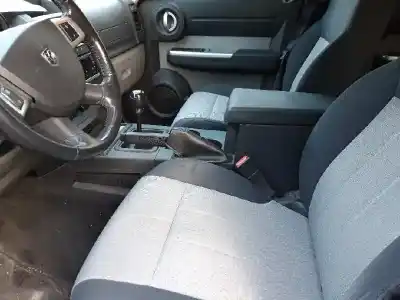 Sloopvoertuig dodge nitro se van het jaar 2007 aangedreven d 51c