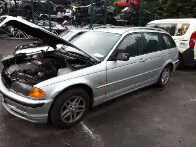 Sloopvoertuig BMW SERIE 3 TOURING (E46) 320d van het jaar 2000 aangedreven 204D1