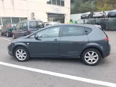 Здавання транспортного засобу seat leon (1p1) 1.9 tdi року 2006 потужний bxe