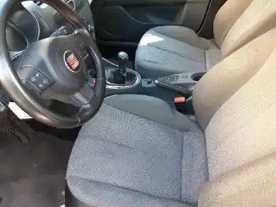 Здавання транспортного засобу seat leon (1p1) 1.9 tdi року 2006 потужний bxe
