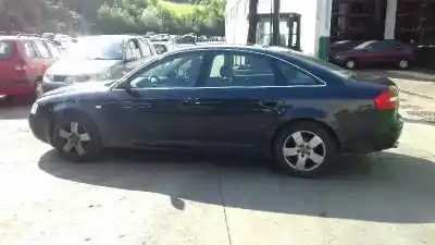 Sloopvoertuig audi a6 berlina (4b2) 3.0 quattro van het jaar 2003 aangedreven 