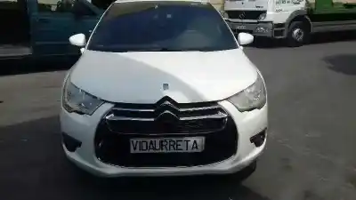 Sloopvoertuig citroen                                            ds4                                                                                                                                                                                                                                                        design                                                                                                                                                                                                                                                     van het jaar 2015 aangedreven 9h05