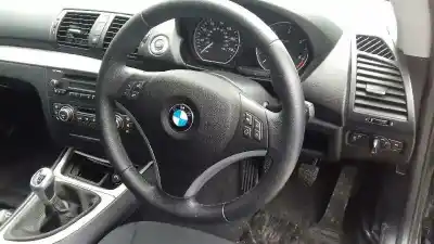 Veículo de Sucata bmw serie 1 berlina (e81/e87) 118d do ano 2009 alimentado n47d20c