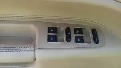 Здавання транспортного засобу volkswagen touareg (7la, 7l6, 7l7) 3.2 v6 року 2003 потужний azz
