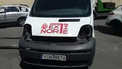 Verschrottungsfahrzeug OPEL VIVARO Combi 2.7t Corto des Jahres 2006 angetrieben F9QU7