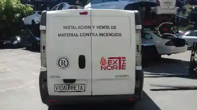 Verschrottungsfahrzeug opel vivaro combi 2.7t corto des jahres 2006 angetrieben f9qu7