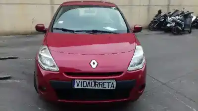 Здавання транспортного засобу RENAULT CLIO III (BR0/1, CR0/1) 1.2 16V (BR02 BR0J BR11 CR02 CR0J CR11) року 2009 потужний D4F740