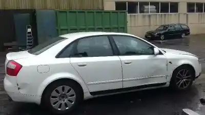 Veículo de Sucata audi a4 berlina (8e) 2.5 tdi (120kw) do ano 2002 alimentado bfc