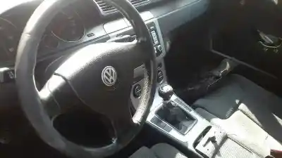 Vehicul casat volkswagen passat variant (3c5) advance al anului 2006 alimentat bkp