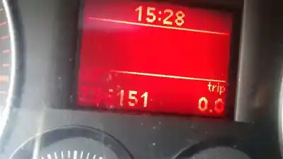 Verschrottungsfahrzeug volkswagen touran (1t1, 1t2) 1.9 tdi des jahres 2008 angetrieben bxe