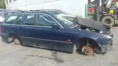 Sloopvoertuig bmw serie 5 touring (e39) 3.0 24v turbodiesel cat van het jaar 1999 aangedreven 30-6d-1 d