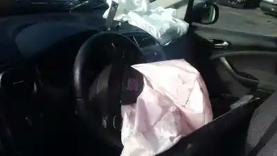 Veicolo di demolizione seat altea xl (5p5) i-tech dell'anno 2015 alimentato cfhc