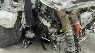 Veicolo di demolizione peugeot                                            208                                                                                                                                                                                                                                                        gti                                                                                                                                                                                                                                                        dell'anno 2017 alimentato 5g04