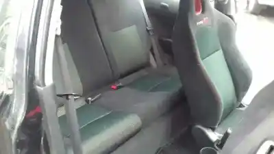 Veículo de Sucata honda civic berlina 3 (ep1/2) 2.0 cat do ano 2002 alimentado k20a2