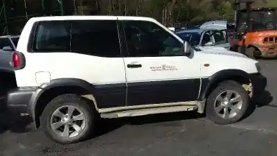 Véhicule à la ferraille nissan terrano ii (r20) 3.0 di 4wd de l'année 2006 alimenté zd30