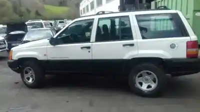 Veículo de Sucata jeep                                               gr.cherokee (zj)/ (z)                                                                                                                                                                                                                                      2.5 td canyon                                                                                                                                                                                                                                              do ano 1997 alimentado m52