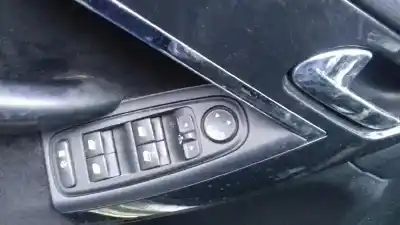 Veículo de Sucata citroen                                            c4 picasso i monospace (ud_)                                                                                                                                                                                                                               1.6 hdi                                                                                                                                                                                                                                                    do ano 2007 alimentado 9hz