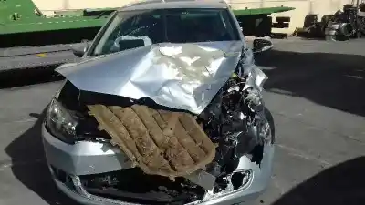 Sloopvoertuig volkswagen golf vi (5k1) 1.6 tdi van het jaar 2010 aangedreven cay