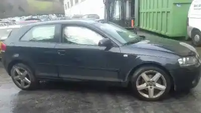 Veículo de Sucata audi a3 (8p) 2.0 16v fsi do ano 2003 alimentado axw