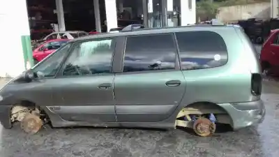 Veículo de Sucata renault espace /grand espace (je0) 2.2 dci initiale (je0k/s) do ano 2002 alimentado g9t a7