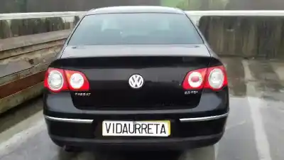 Véhicule à la ferraille volkswagen passat berlina (3c2) sportline de l'année 2005 alimenté bkp