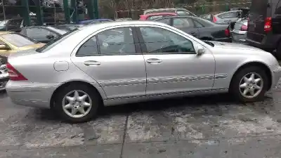 Scrapping Vehicle mercedes-benz clase c (w203) berlina 2.2 cdi cat of the year 2000 powered om611962