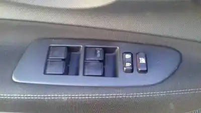 Veículo de Sucata toyota auris 2.2 d-cat do ano 2009 alimentado 2adfhv