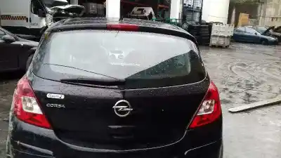 Sloopvoertuig opel corsa d 1.2 cat (a 12 xer / ldc) van het jaar 2011 aangedreven a12xer