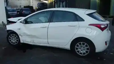 Véhicule à la ferraille hyundai i30 (gd) 1.4 de l'année 2012 alimenté g4fa