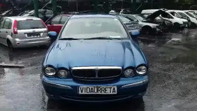 Veículo de Sucata JAGUAR                                             X-TYPE I (X400)                                                                                                                                                                                                                                            2.5 V6 A las 4 ruedas                                                                                                                                                                                                                                      do ano 2002 alimentado XB
