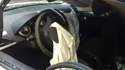 Veículo de Sucata peugeot 207 sw confort do ano 2009 alimentado 8fs