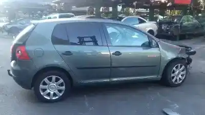 Véhicule à la ferraille volkswagen golf v berlina (1k1) 1.9 tdi de l'année 2004 alimenté bkc