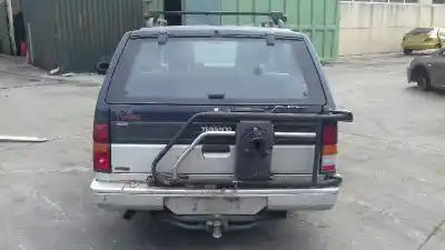 Véhicule à la ferraille nissan terrano (wd21) 2.7 td de l'année 1992 alimenté td27t