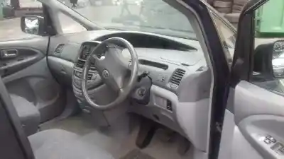 Sloopvoertuig toyota previa (r30) 2.4 16v cat van het jaar 2003 aangedreven 2azfe